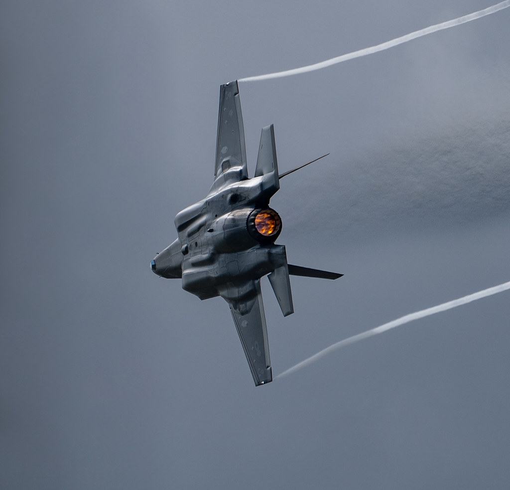 F-35 scomparso negli Usa appello ipotesi volo automatico