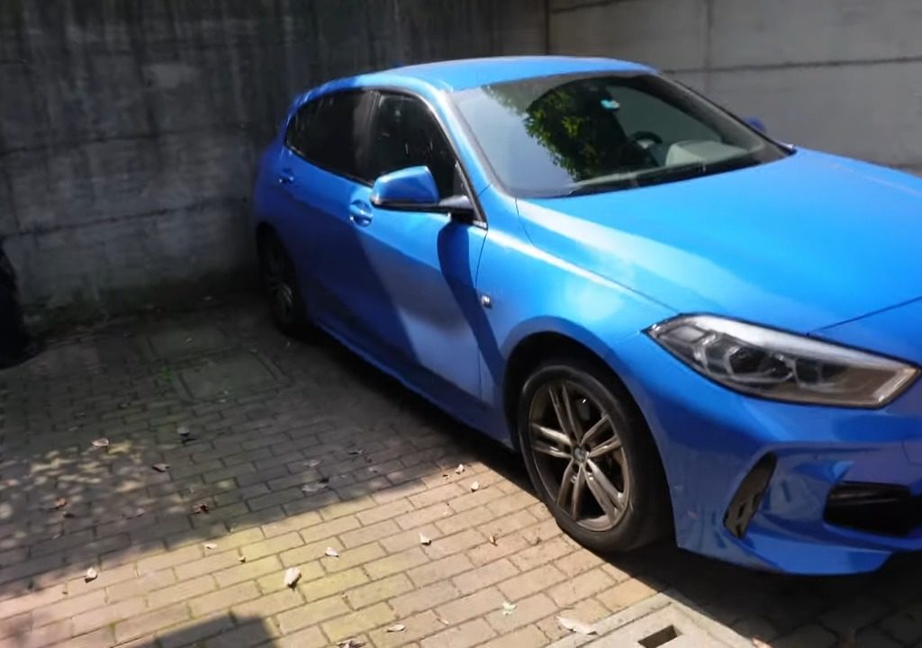Vandalizzata l'auto dello youtuber Alessandro Greco: "Sono sconvolto"