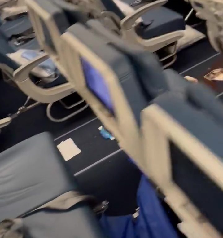 Attacco di diarrea in aereo