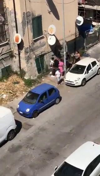Roma linciaggio dopo scippo