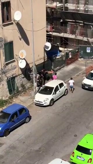 Roma linciaggio dopo scippo