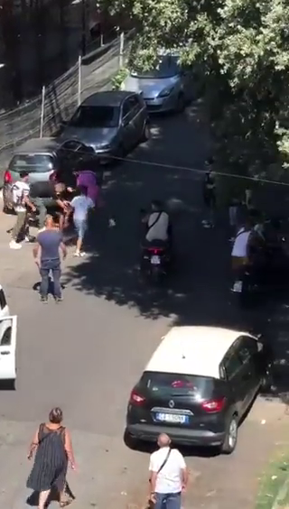 Roma linciaggio dopo scippo