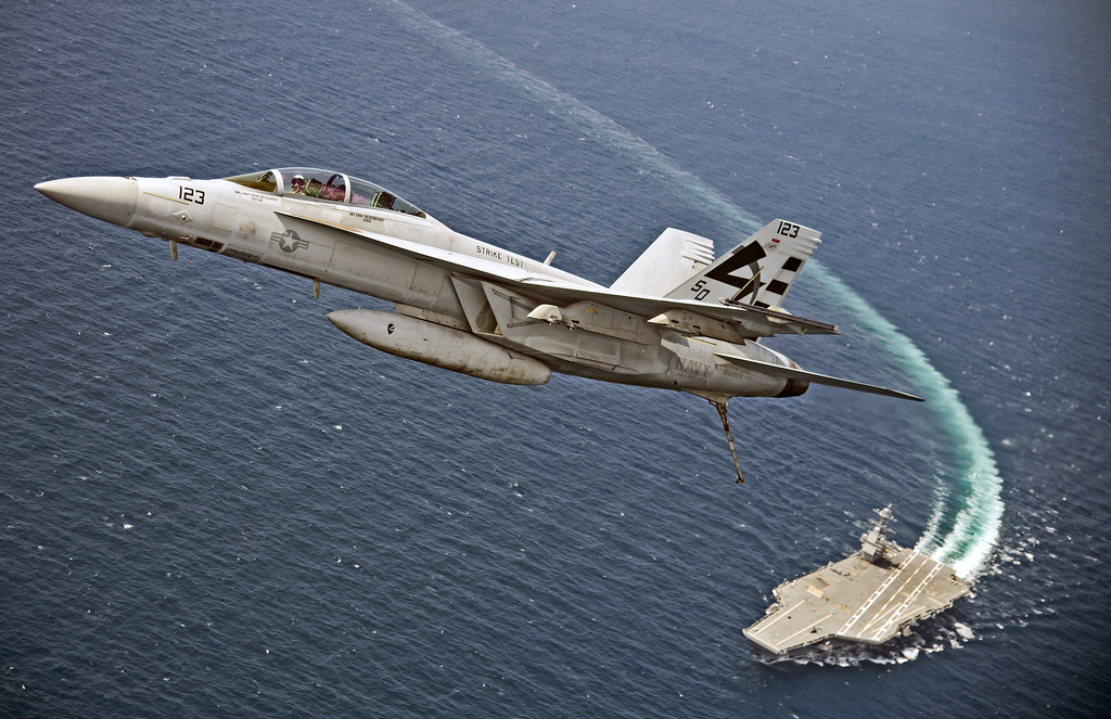 Biden invia la superportaerei USS Gerald R. Ford per aiutare Israele