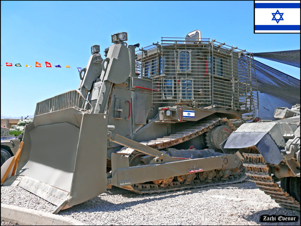 Israele porta bulldozer blindato spianare Gaza
