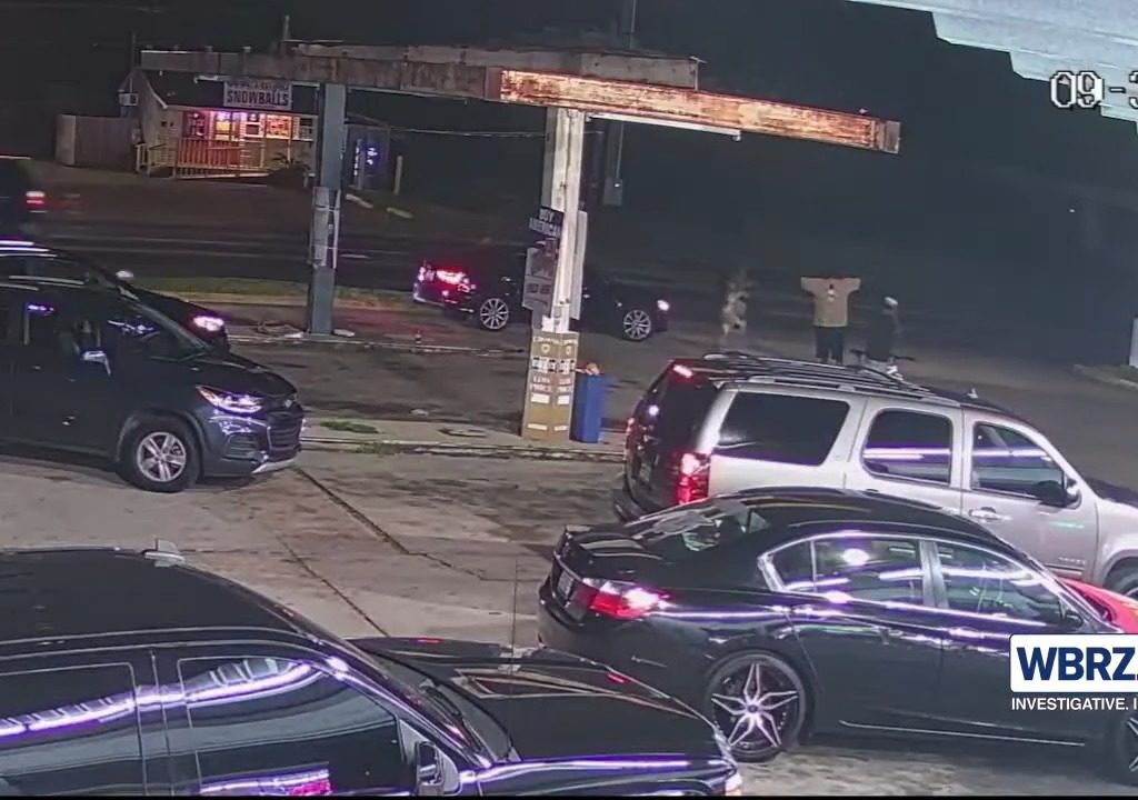 Quiana Brown sopravvive a pirata della strada, arriva la polizia che la travolge e uccide