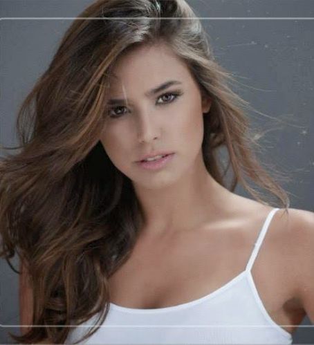 Miss Uruguay stroncata dal cancro a soli 26 anni: l'addio social