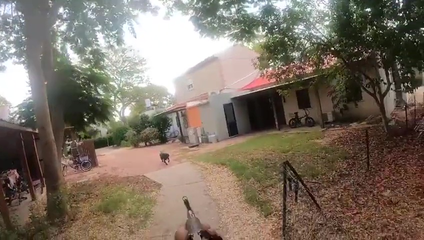 attacco di Hamas registrato con le GoPro: nemmeno i cani sono risparmiati