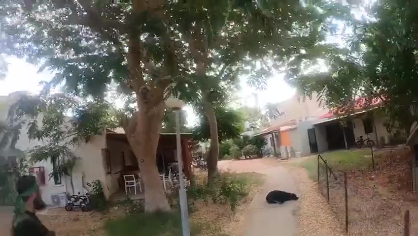 attacco di Hamas registrato con le GoPro: nemmeno i cani sono risparmiati