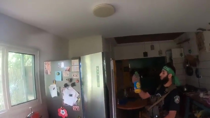 attacco di Hamas registrato con le GoPro: nemmeno i cani sono risparmiati