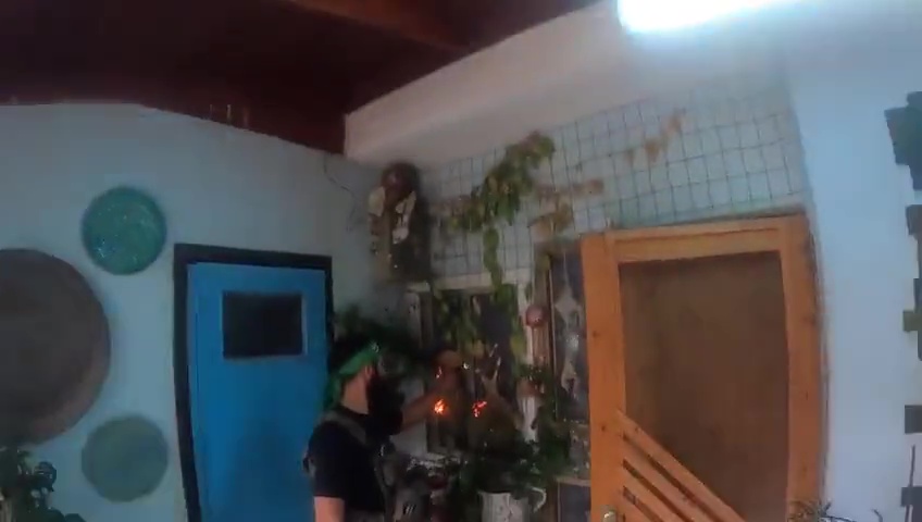attacco di Hamas registrato con le GoPro: nemmeno i cani sono risparmiati
