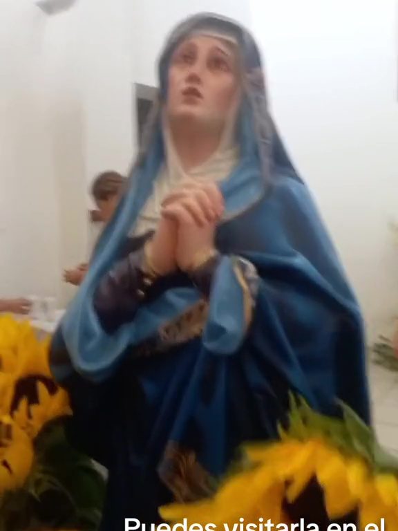 Spunta in Messico una nuova Madonna di Trevignano: piange a dirotto