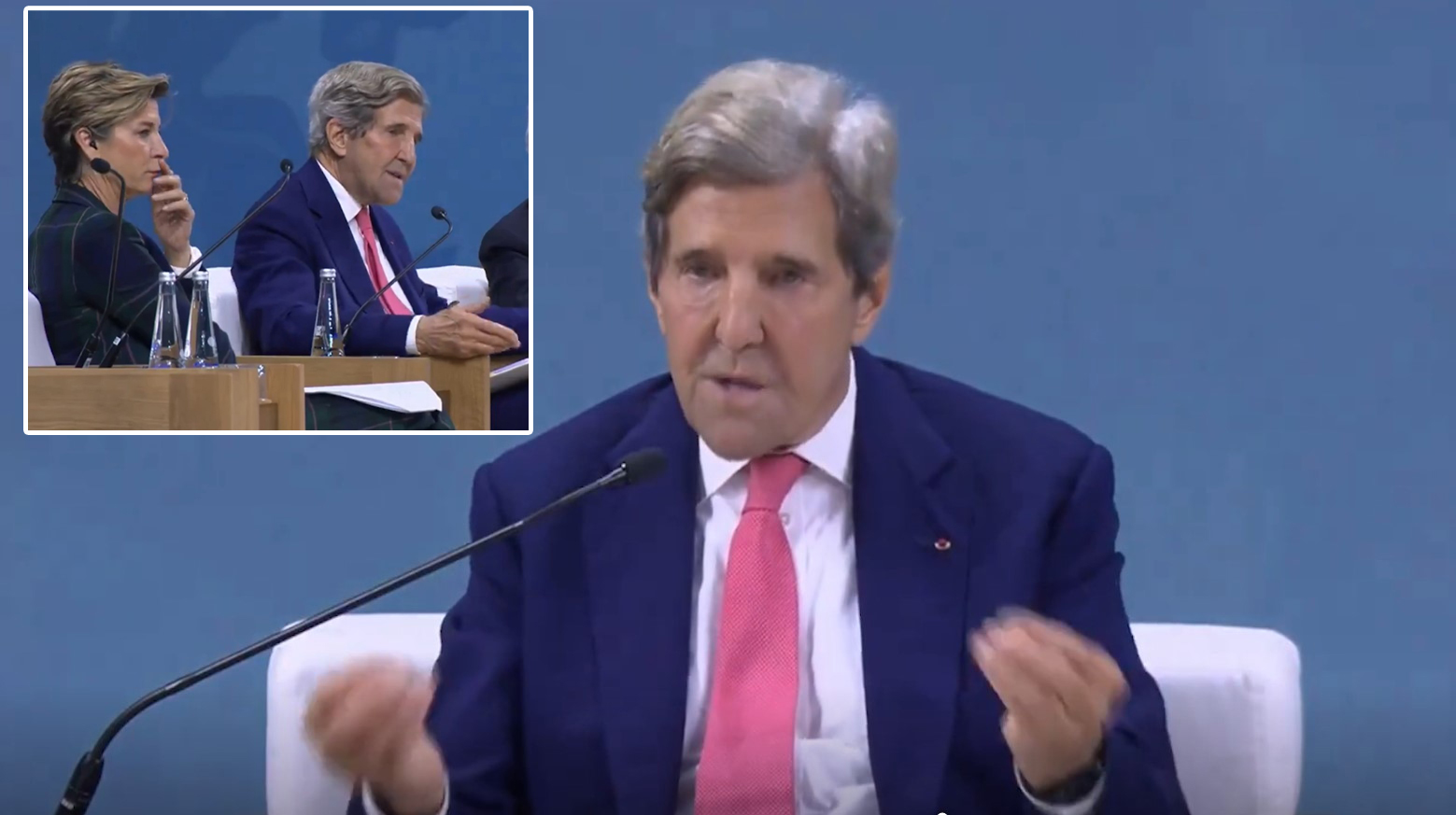 Figuraccia di John Kerry al Cop28: parla di emissioni, scappa un peto