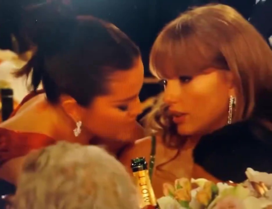 Selena Gomez rivela cosa ha spifferato all'orecchio di Taylor Swift ai Globe