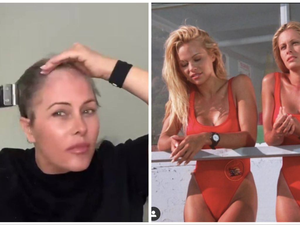 Video shock dell'ex bagnina di Baywatch si rade a zero: "Comando io, non il cancro al seno"